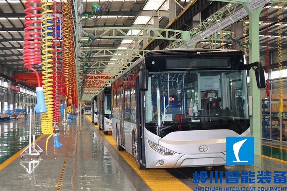 1668233546700168.jpg 公交車(chē)3.webp.jpg