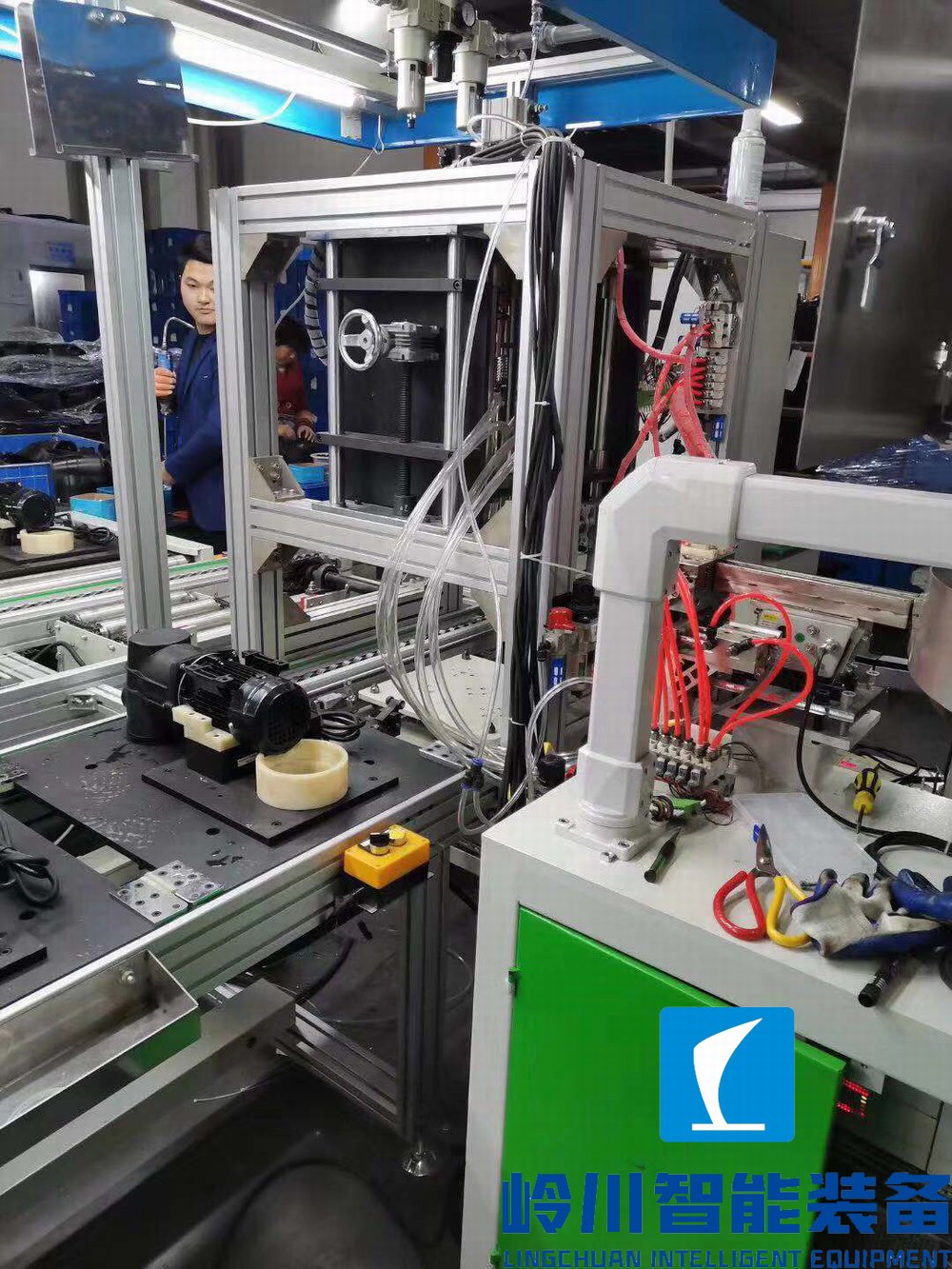 1668759139975505.jpg 0bda2300aed9309bb87ac5e81bb9b42.jpg