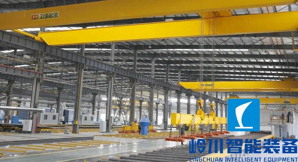 1668854305762004.jpg 起重機2.webp.jpg