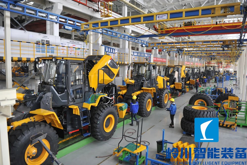 1668856650158590.jpg 裝載機(jī)1.webp.jpg