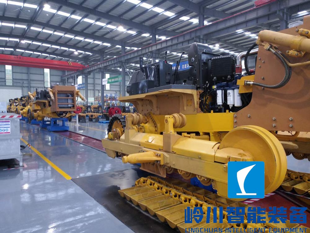 1668857944352575.jpg 推土機(jī)1.jpg