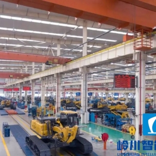 挖掘機(jī)生產(chǎn)流水線