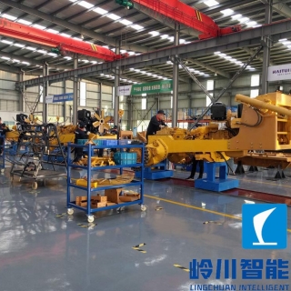 推土機(jī)總裝流水線